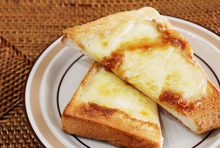メープルチーズトースト 第３世界ショップ こだわりの食品レシピ